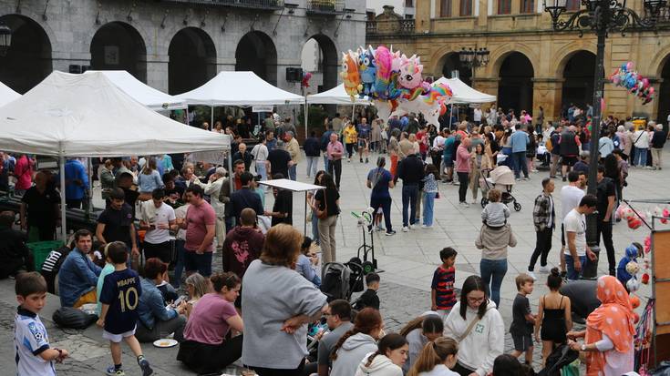 Herriak jai ederrarekin ospatu du igandea