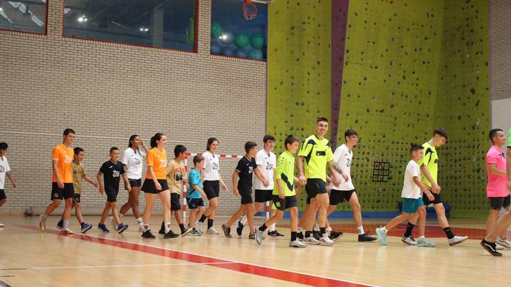 Zabalik da Tta-kun areto futbol taldearen IV. Beltzen Torneoan izena emateko epea